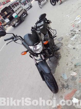 হিন্ডা বাইক সাহিন ১০০সি